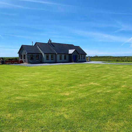 Wild Atlantic Breeze Guesthouse ดูลิน ภายนอก รูปภาพ